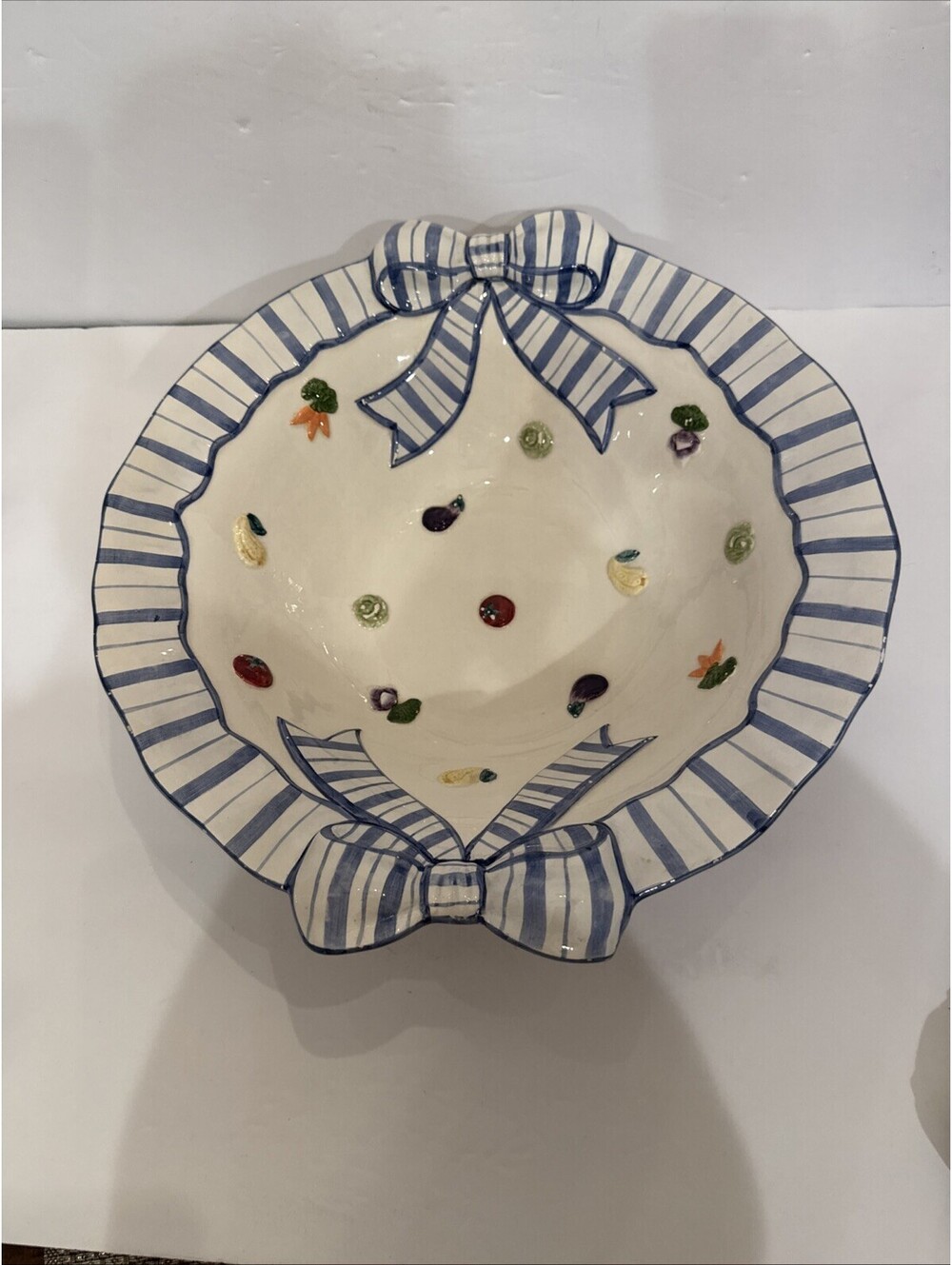 Vintage FITZ AND FLOYD Serving Decorative Bowl ~ 1994 Vegetables 14.75” W 4” H
